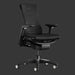Vue de face d'une chaise de jeu Herman Miller X Logitech Embody en noir
